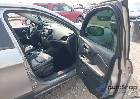 2014 Jeep Cherokee Sport из США, поврежденный, VIN 1C4PJMAB2EW224877